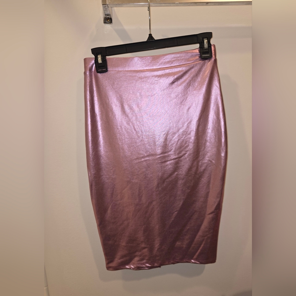 Metallic Pink Pencil Skirt